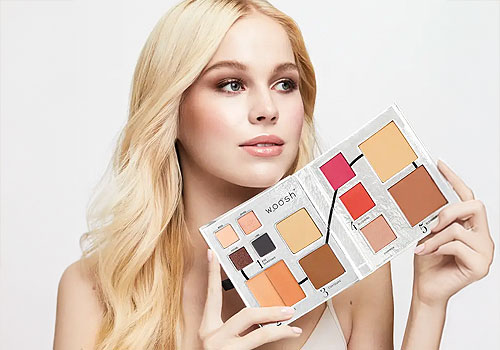 Arte of Beauty Awards Winner - Atomic Honey - Woosh Beauty  Fold Out Face®